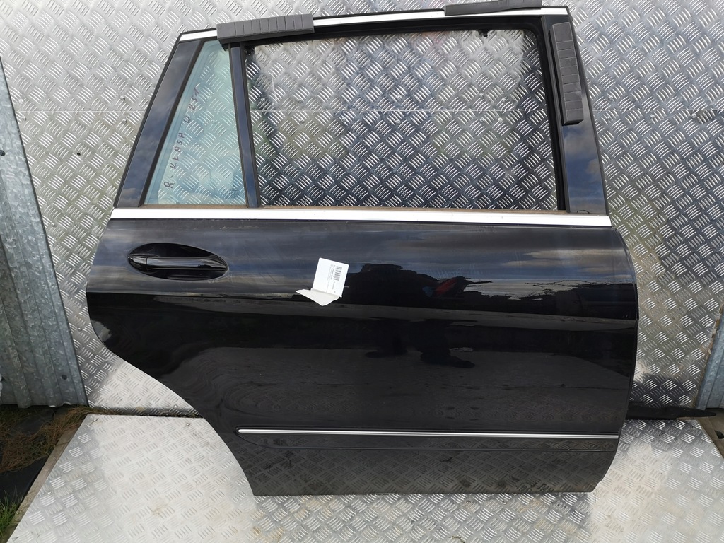 фото №2, Mercedes r-klasa w251 lif long дверь правое задняя 197