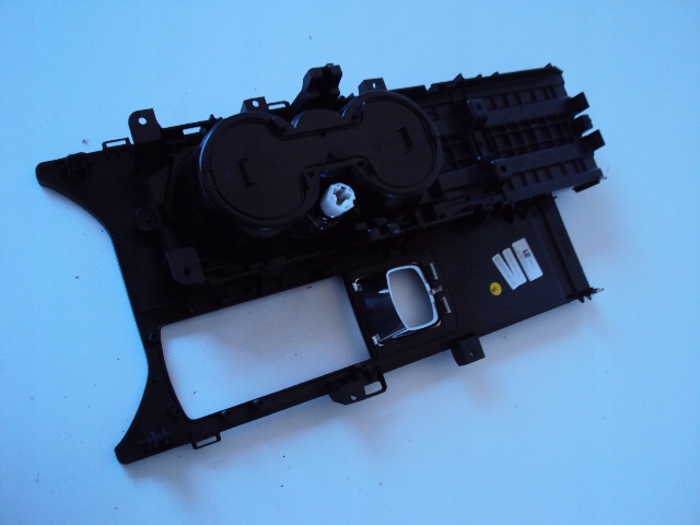 фото №8, Туннель средний кронштейн na кружки range rover sport