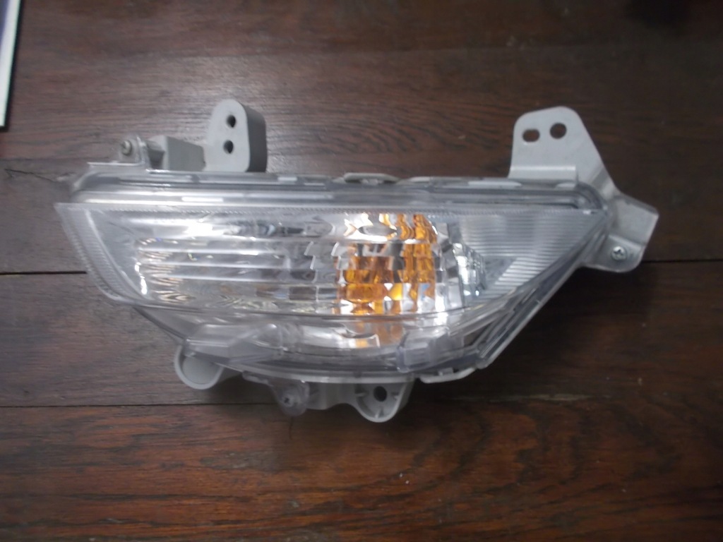 фото №1, Mazda cx-3 лампа правая противотуманная фара правый k2442-w2706