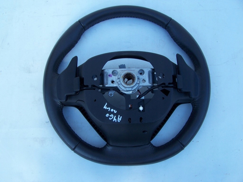 фото №9, Toyota aygo ii повітропровід пелюстки перемикання 14-