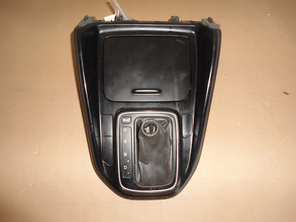 фото №1, Панель передач usb kia carens iii 2014 1.7 crdi