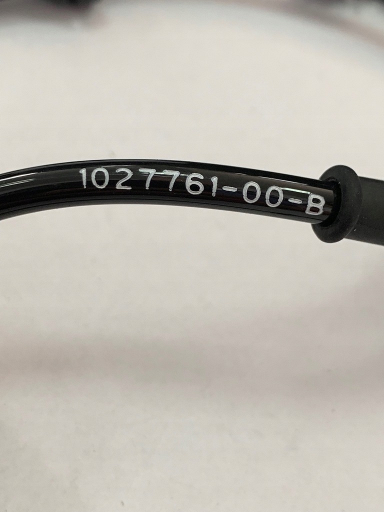 Tesla model x датчик abs перед 1027761-00-b новий в Україні