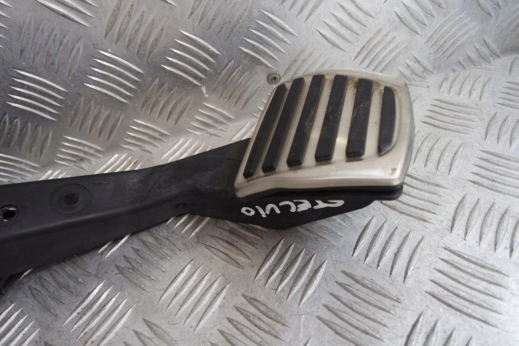 фото №2, Alfa romeo stelvio педаль тормоза