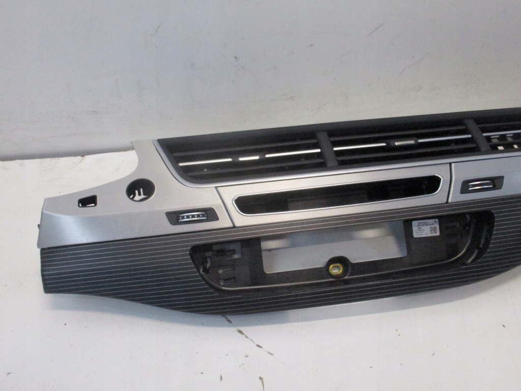 фото №4, Молдинг консоли воздуховод audi q7 4m0