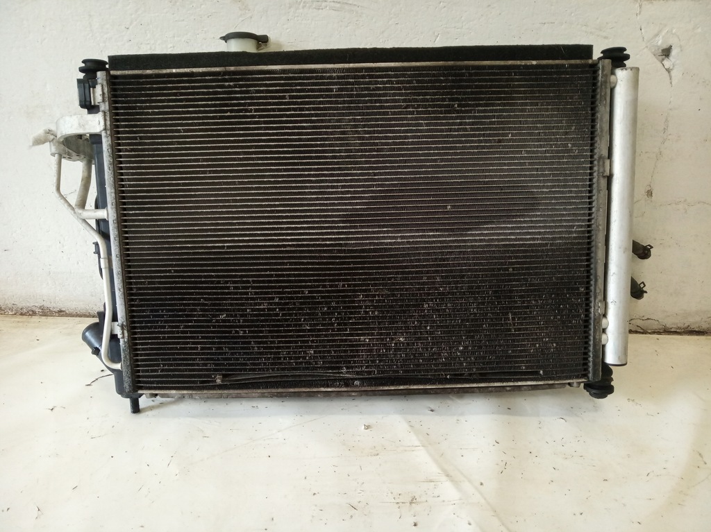 фото №1, Радиатор wody кондиционера wyntylator ceed ii hyundai i30 ii 1.6 b автоматическая коробка передач