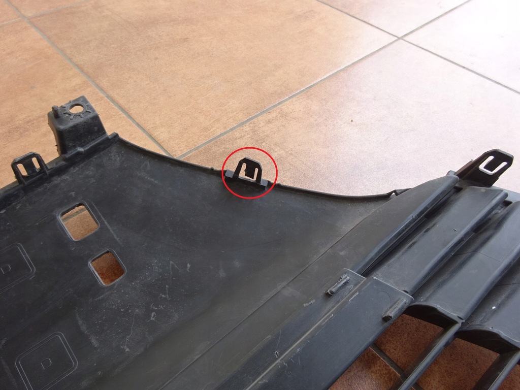 фото №13, Lexus ct200h lift 2014-2017 14-17 решітка середня