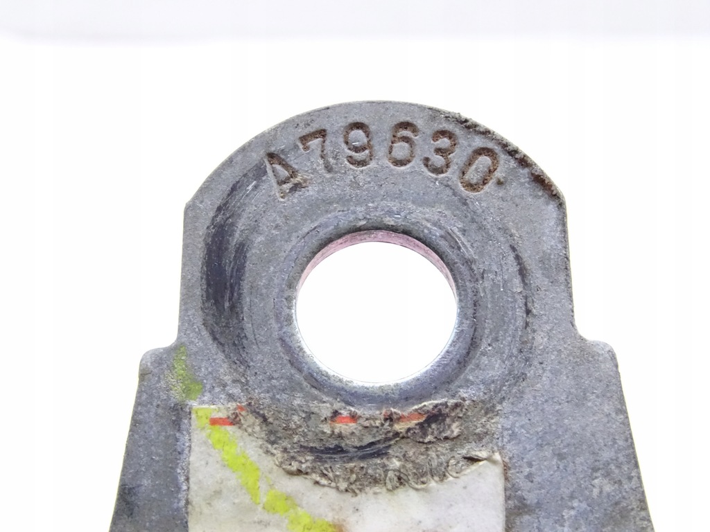 фото №3, Ford ranger ii mazda b2500 98-06 кліпса поперечина середина