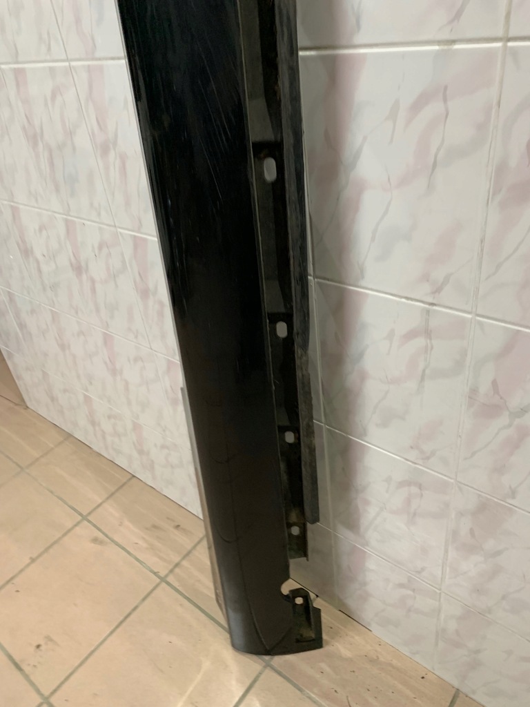 фото №3, Volvo c70 ліва молдинг поріг права