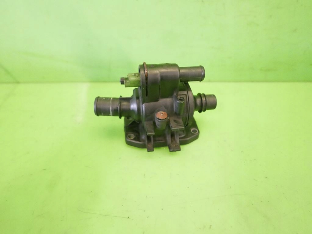 фото №1, Корпус патрубок термостата peugeot bipper i 1.4hdi