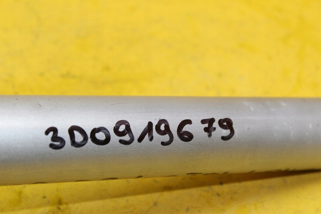 фото №8, Датчик пального audi a8 d3 4.0 tdi 3d0919679