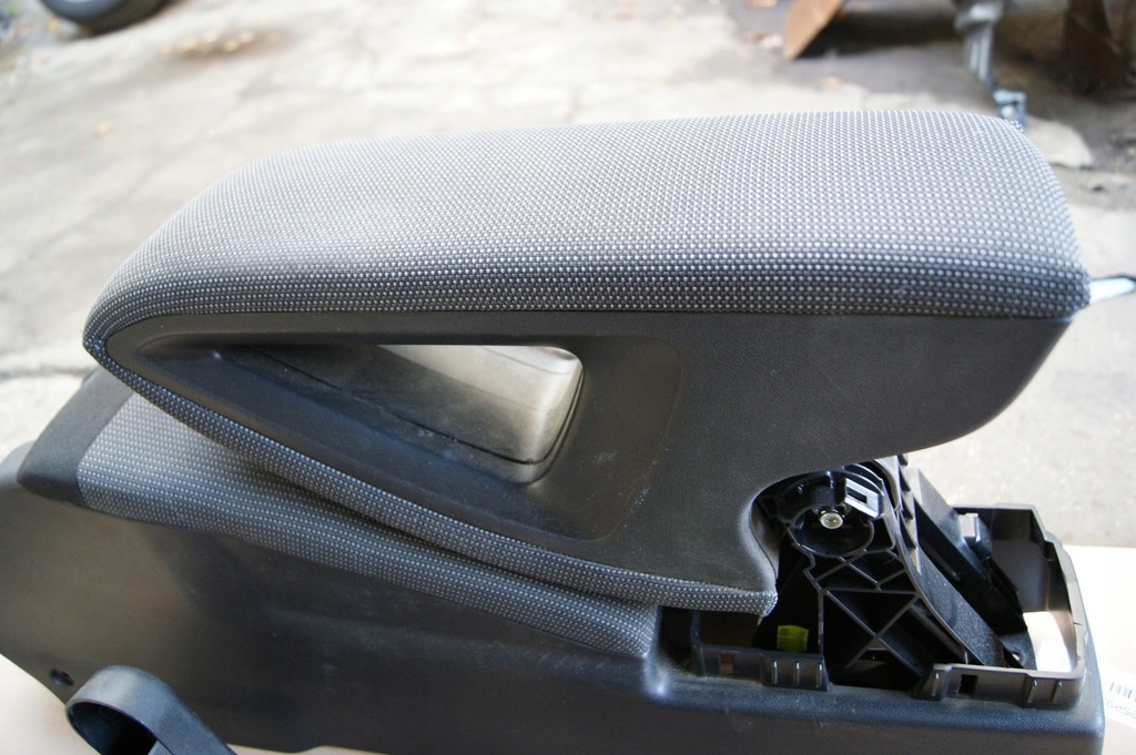 фото №3, Citroen cactus kompletny тунель підлокітник