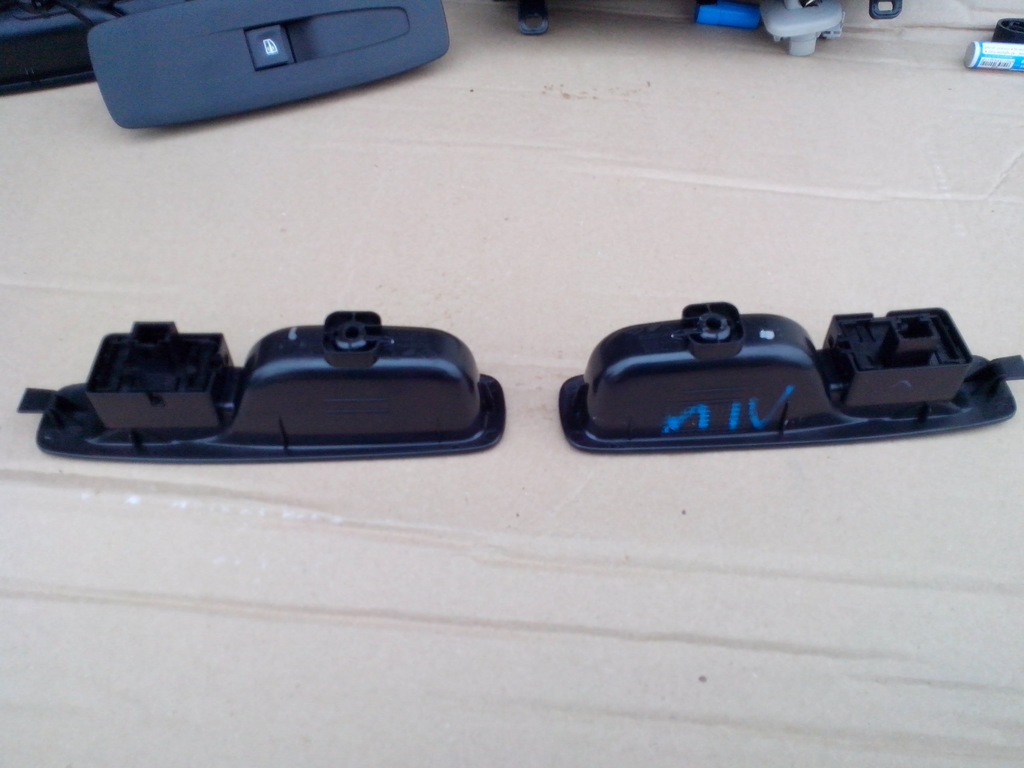 фото №2, Переключатель окон задняя renault megane iv 16-