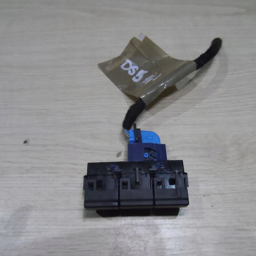 фото №10, Кнопка переключатель зеркал esp citroen ds5 15r