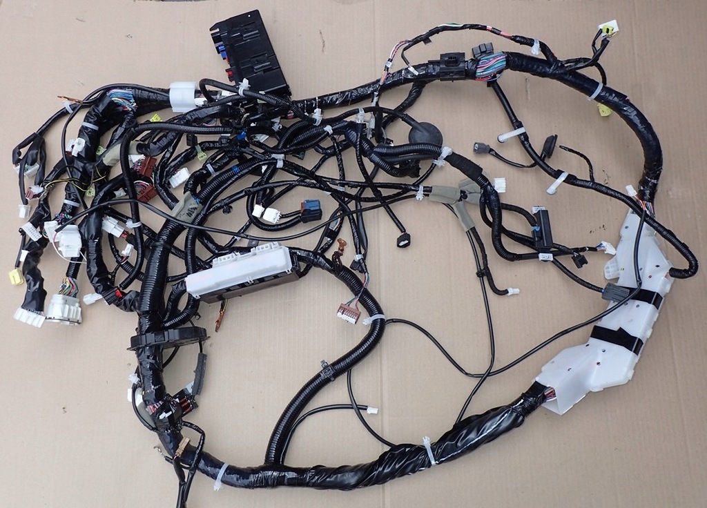 фото №1, Dw infiniti q70 жгут салона