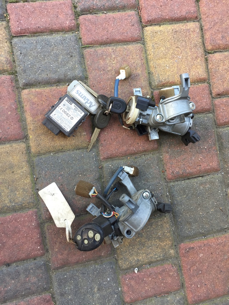 фото №1, Mitsubishi pajero v63 замок зажигания колодка замка зажигания