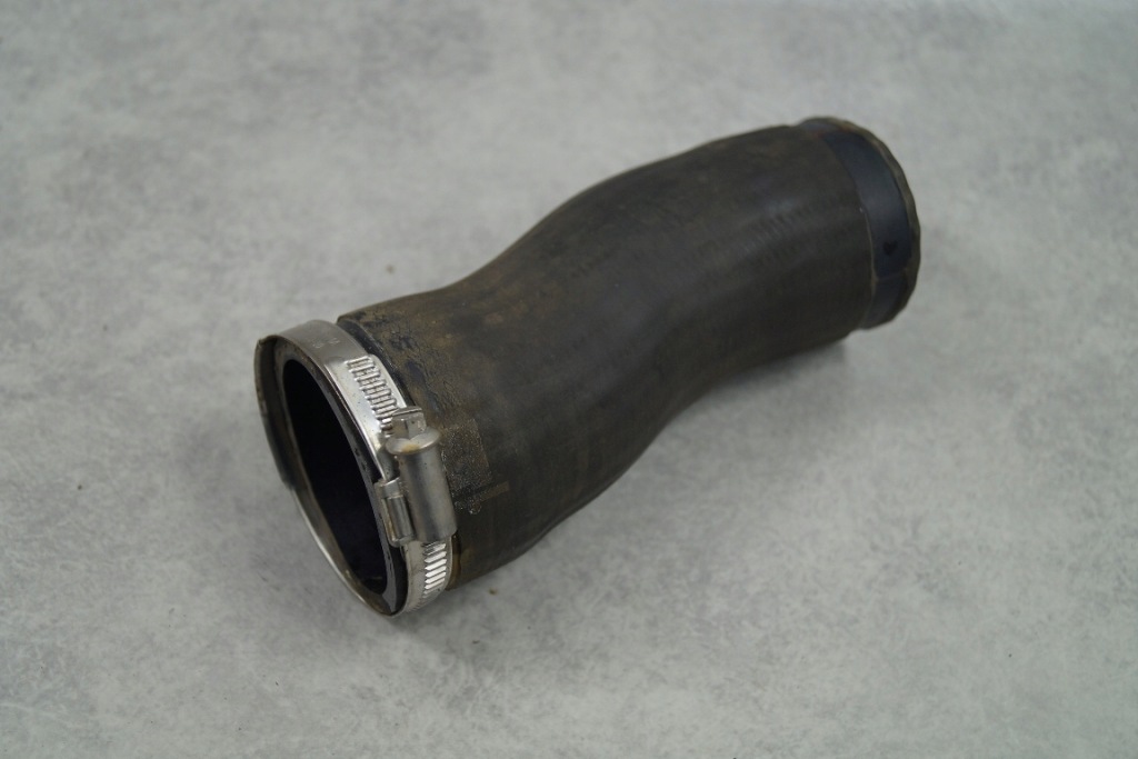 фото №2, Труба шланг интеркулер audi tt 8n 1.8 turbo