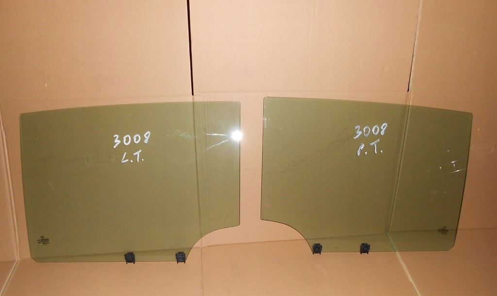 фото №1, Peugeot 3008 скло двері задня 10 r