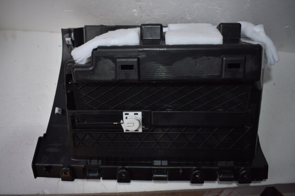 фото №5, Бардачок europa исправна крышка jeep grand cherokee