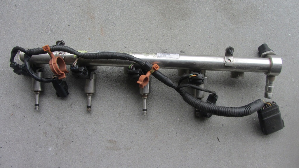 фото №5, Land rover evoque 2.0 it- молдинг упорскування