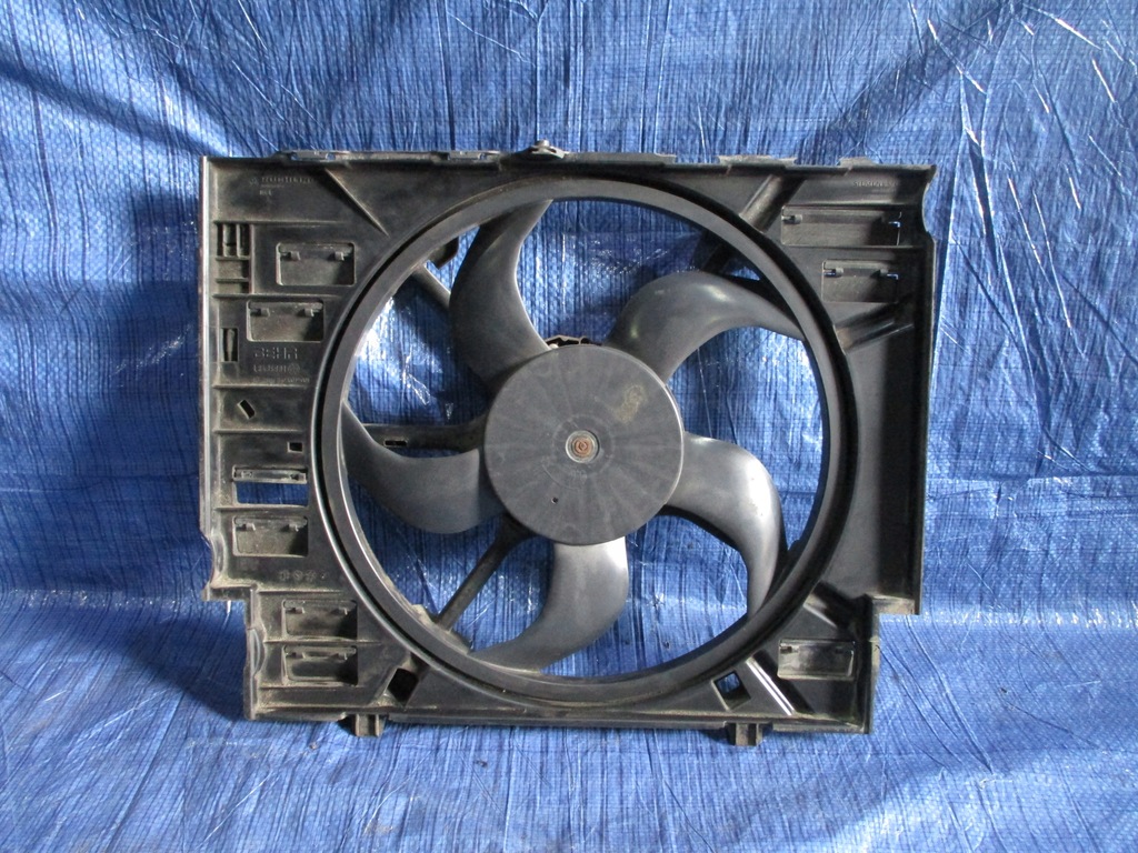 фото №1, Вентилятор радиатора bmw e60 2.0 7796832