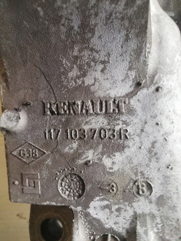 фото №2, Кронштейн łoże renault master iii 2.3 dci 117103703r