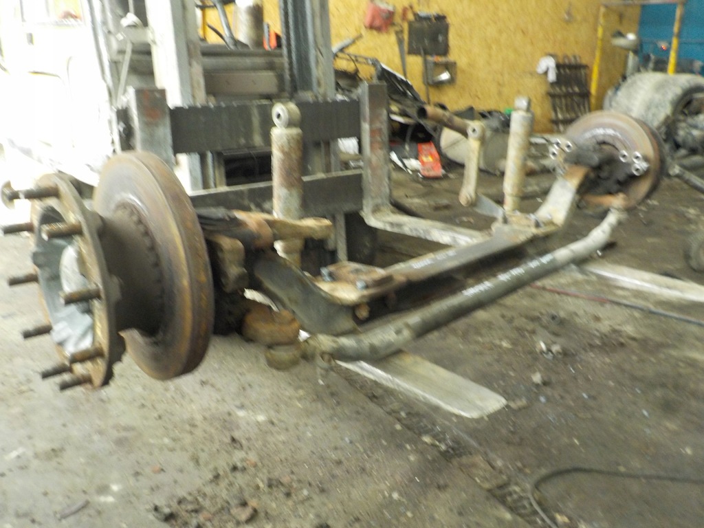 фото №5, Magnum 440 dxi ступиця правий перед 10 шпилька