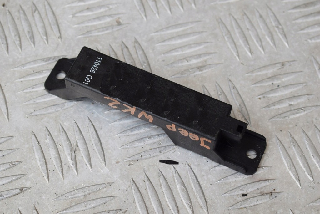 фото №1, Датчик антена двері jeep grand cherokee wk2