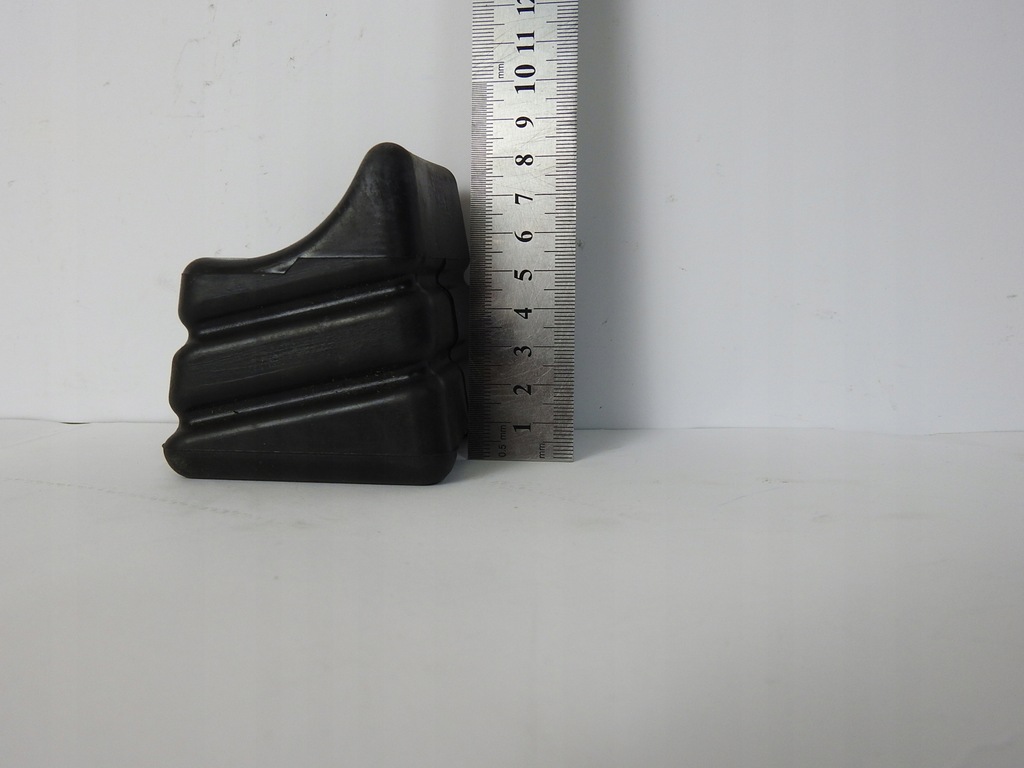 фото №6, Кронштейн отбойник колеса запасного fiat palio