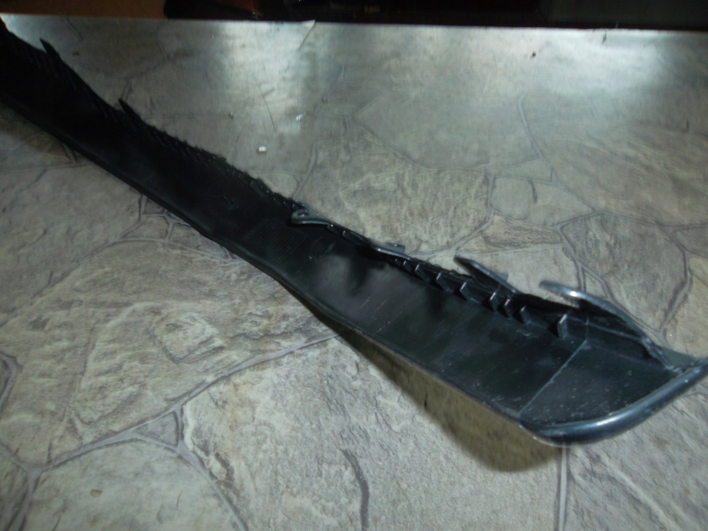 Спойлер левый Оригинал