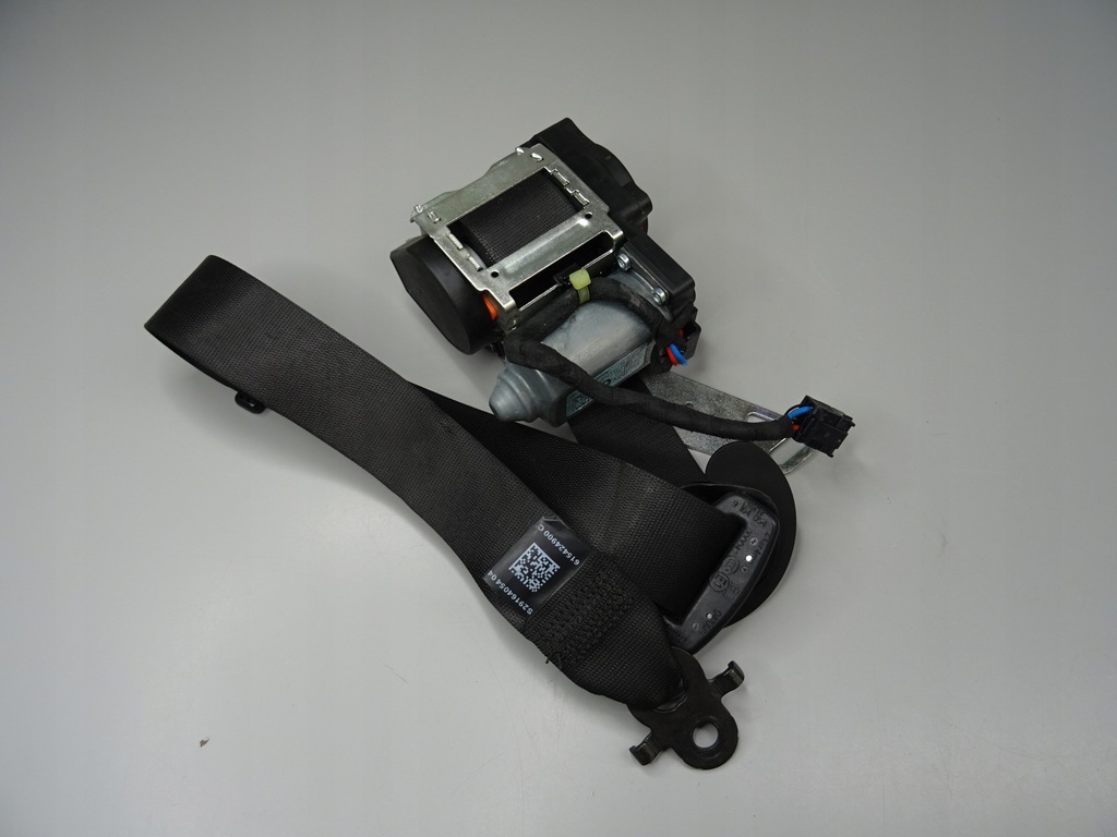 фото №1, Pas безпеки перед правий bmw f01