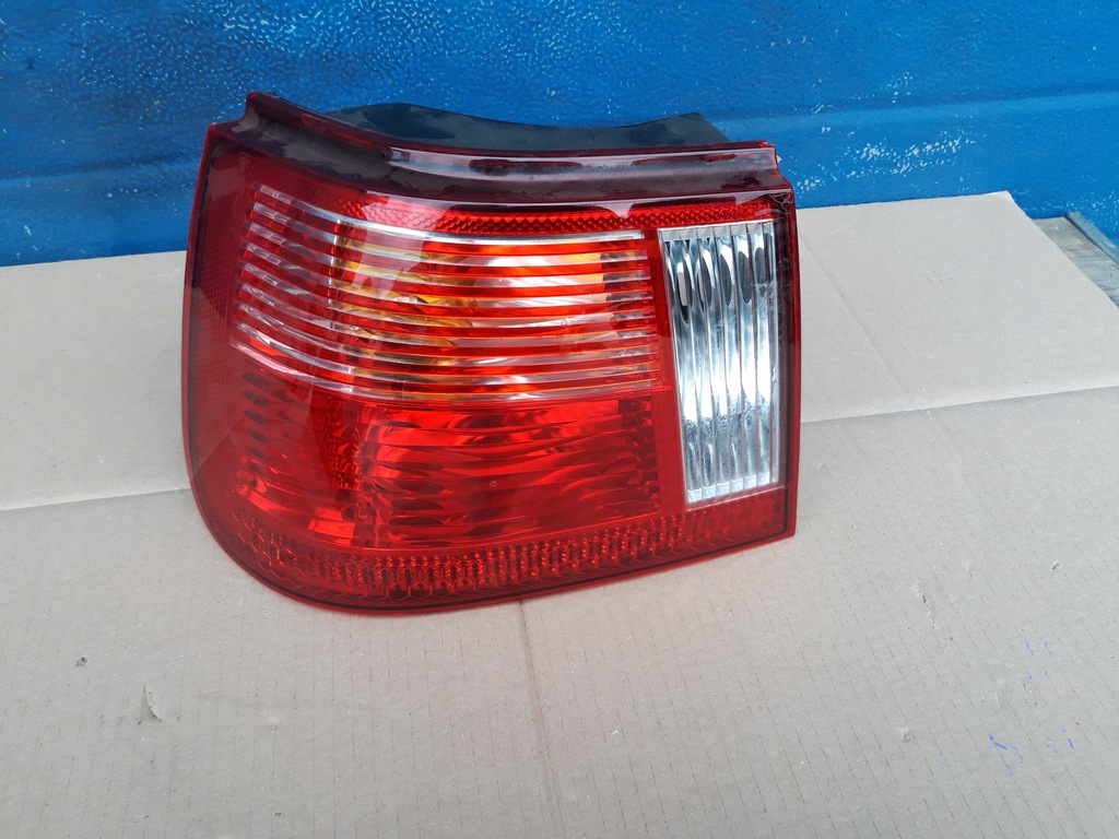 фото №1, Лампа seat ibiza 99-01