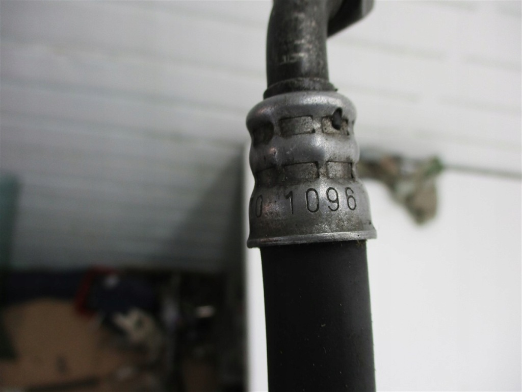 Шланг коробки merced. sl r230 55 amg a2302701096 Доставка