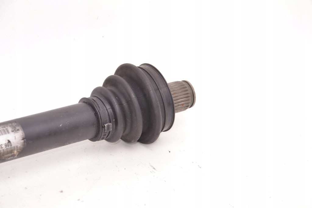 Porsche boxster 986 привідний вал задній 98633202411 Оригінал