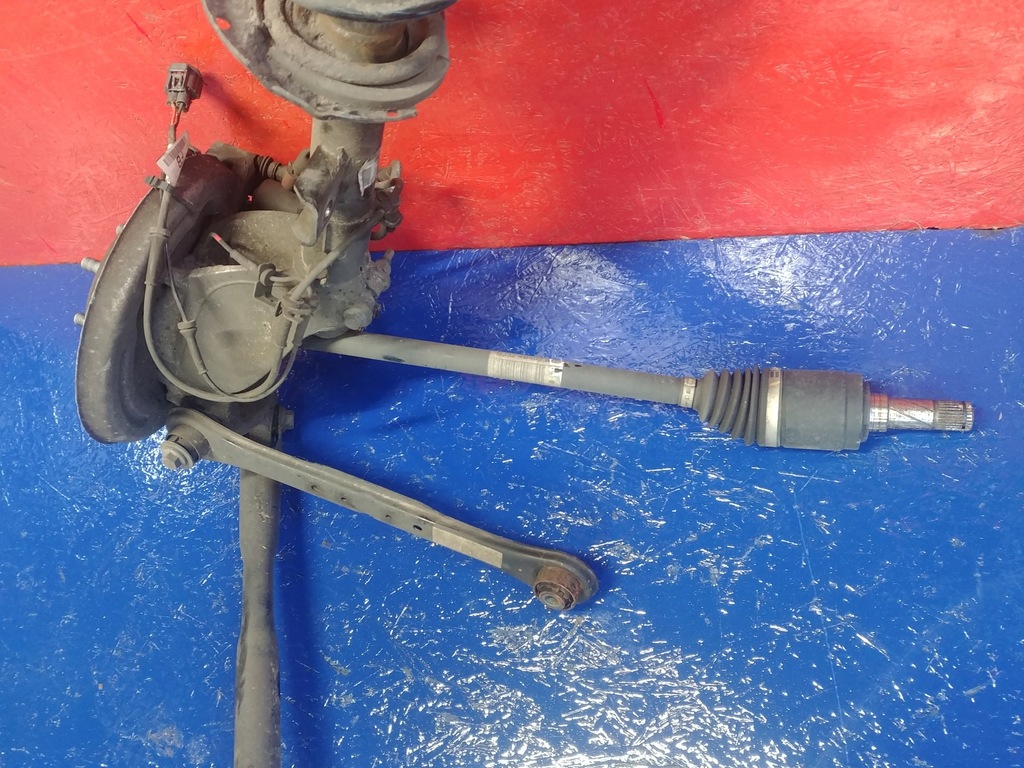 фото №3, Поворотный кулак амортизатор land range rover evoque 2.2d