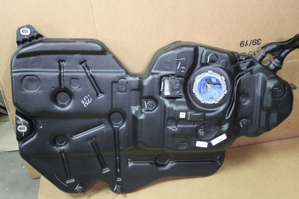 фото №1, Бак насос заливная горловина топлива vw atlas 3qf201021ad