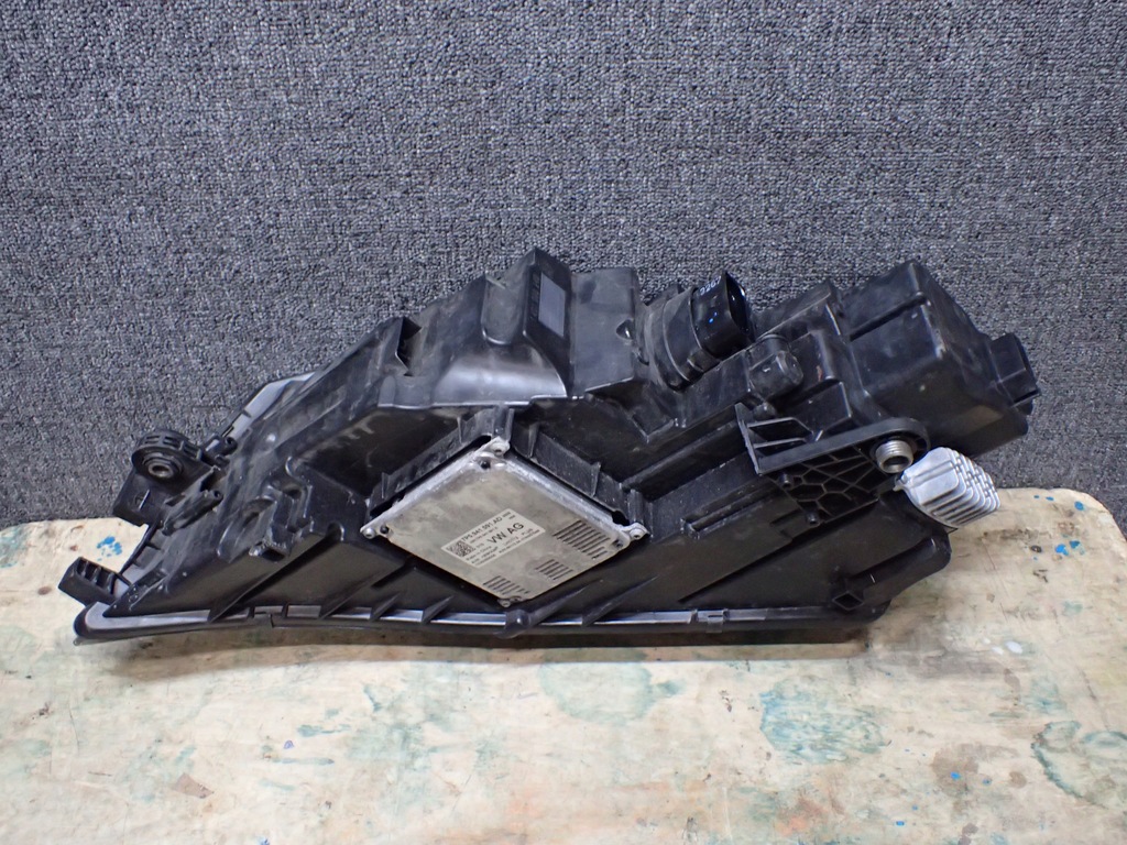 фото №6, Лампа перед права skoda octavia iii lift full led