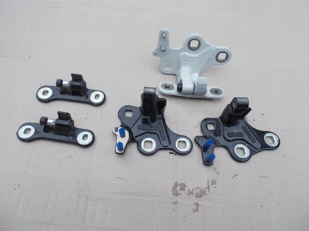 фото №1, Петлі двері - scania r s ngt