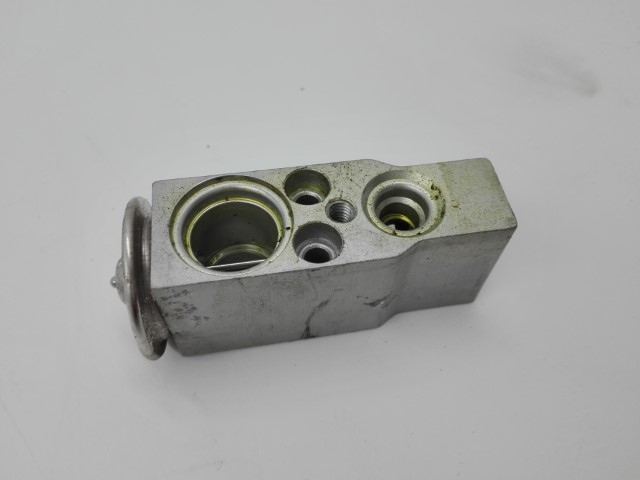 фото №1, Corsa d клапан расширительный 52355290