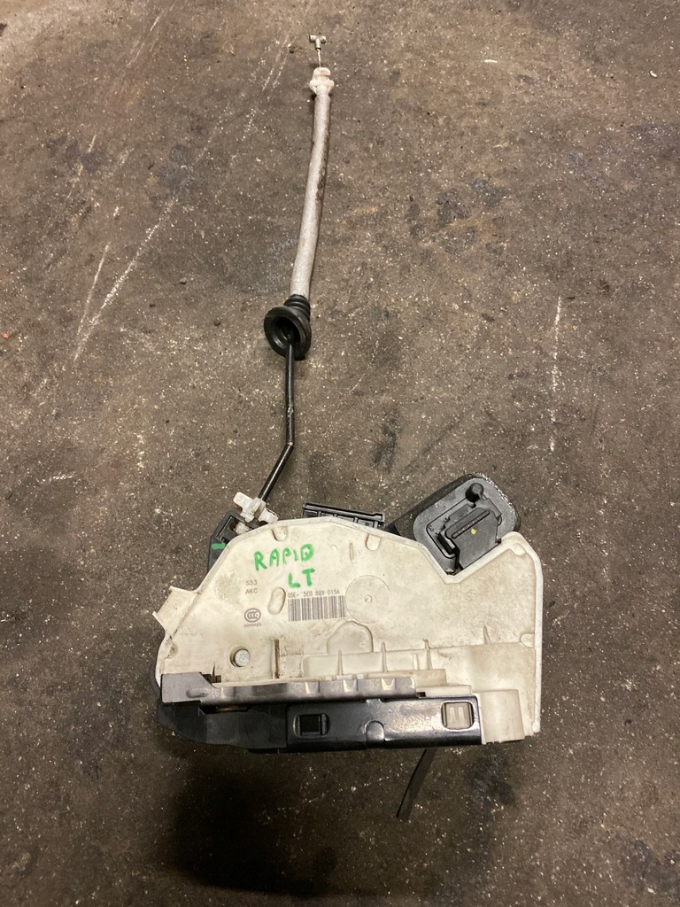 фото №1, Skoda rapid замок дверь левый задняя 5e0839015a