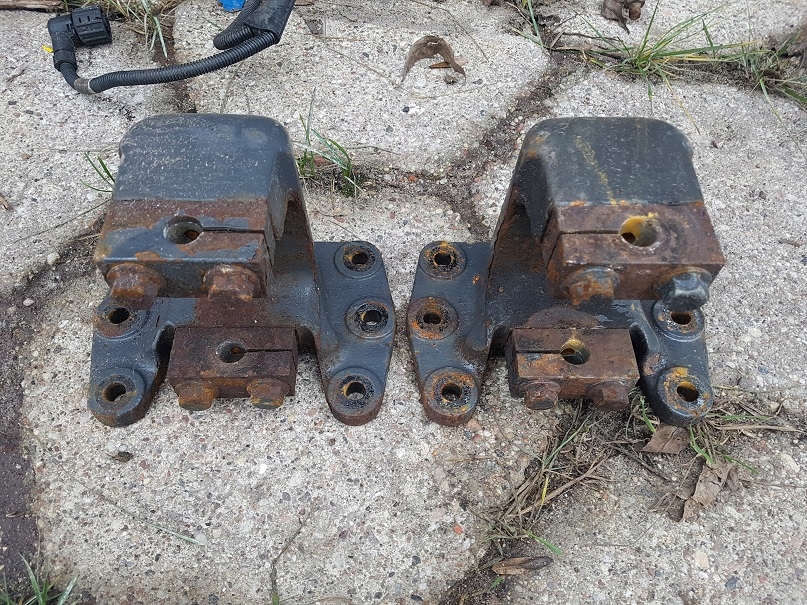 фото №1, Кронштейн кронштейн кронштейн рессора daf 45 lf