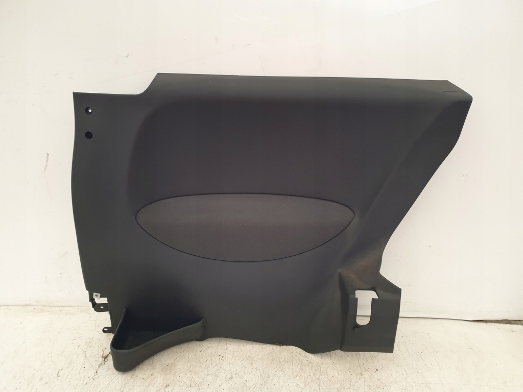 фото №1, Обшивка правий задня opel corsa c 3d 04r. eu інше