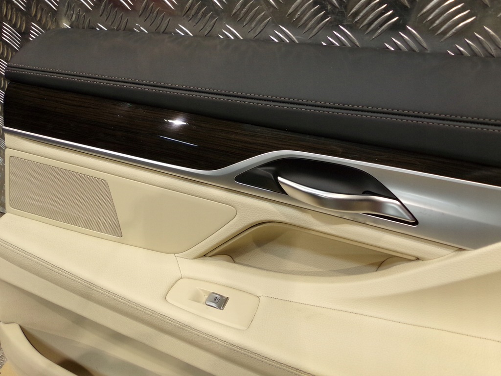 фото №12, Bmw 7 g11 g12 обшивка дверь перед задняя canberra
