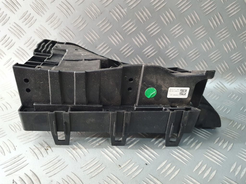 Подставка коробка предохранителей bsi opel insignia Оригинал