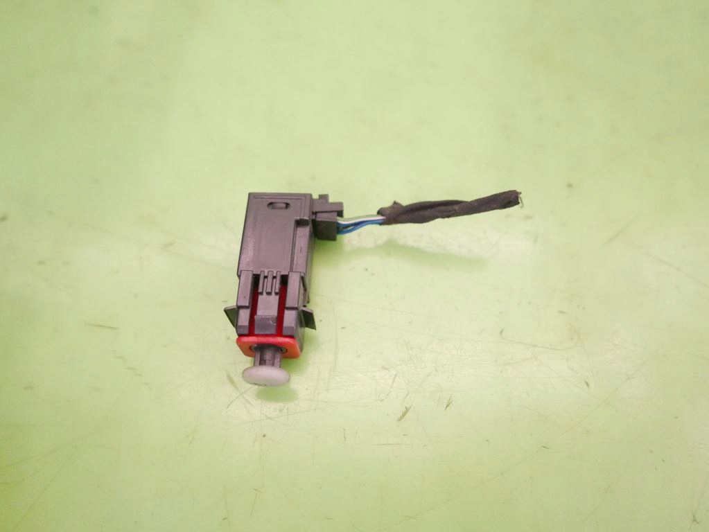 фото №1, Датчик света стоп тормоза peugeot bipper i hdi