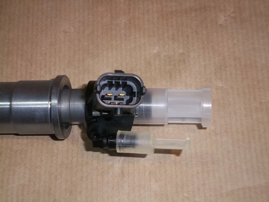 фото №5, Форсунка r trafic ii koleos 2.0dci 7701476567