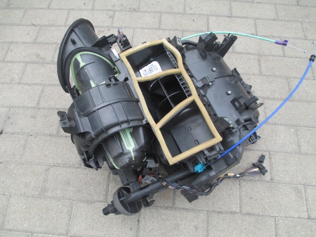 фото №1, Отопитель комплектная peugeot 207 lift bez кондиционер