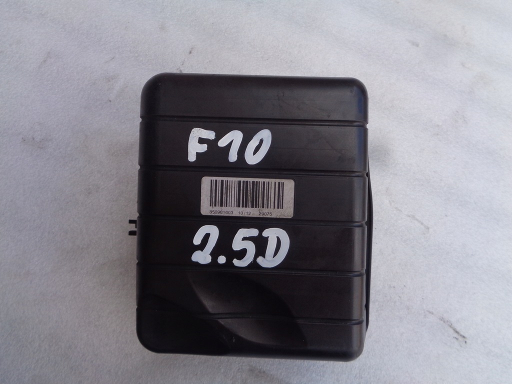 фото №1, Резонатор bmw f10 525d 8512249