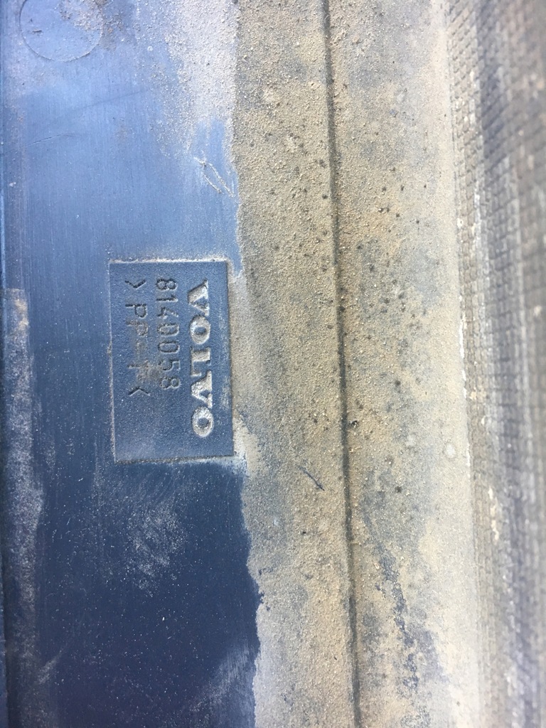 фото №2, Volvo fh 12 корпус люк