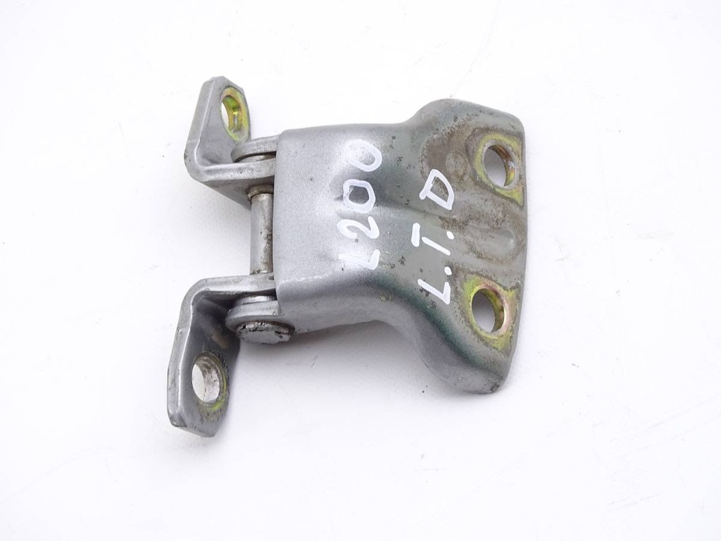 фото №1, Mitsubishi l200 96-06 петля дверь правый задняя нижний
