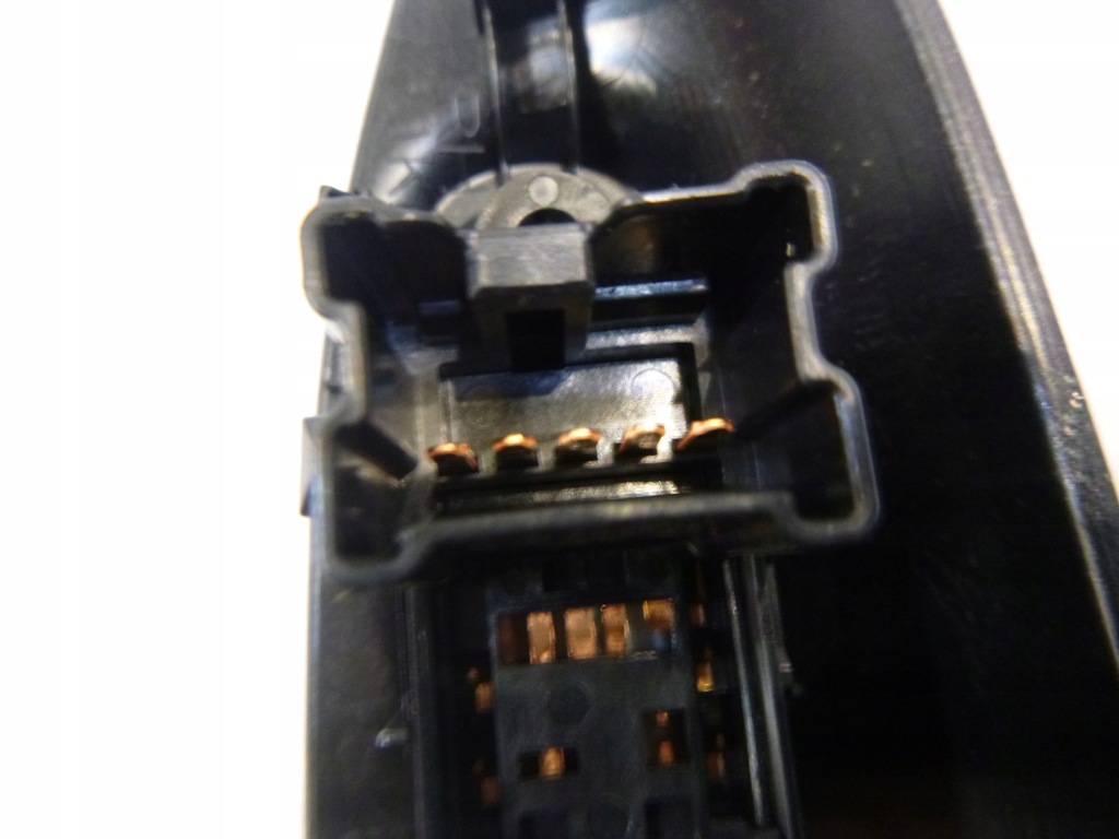 фото №7, Перемикач скло ручка задня задня nissan juke